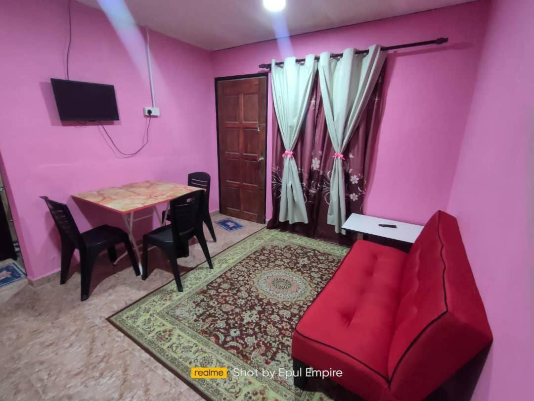 Pink Homestay D'Perlis Kangar Exterior photo