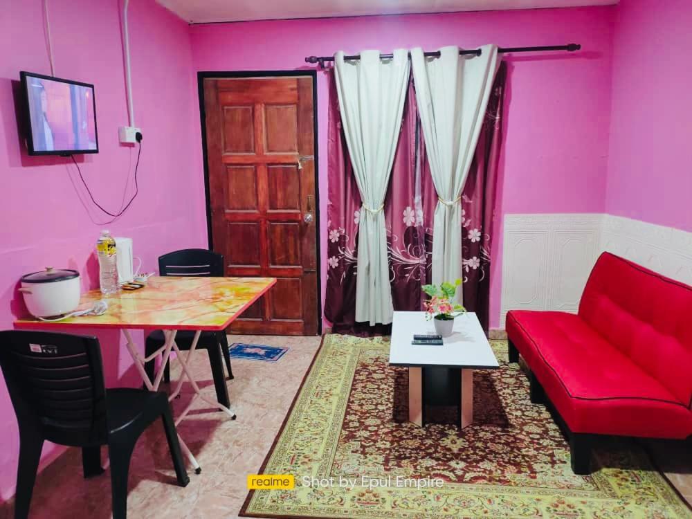Pink Homestay D'Perlis Kangar Exterior photo