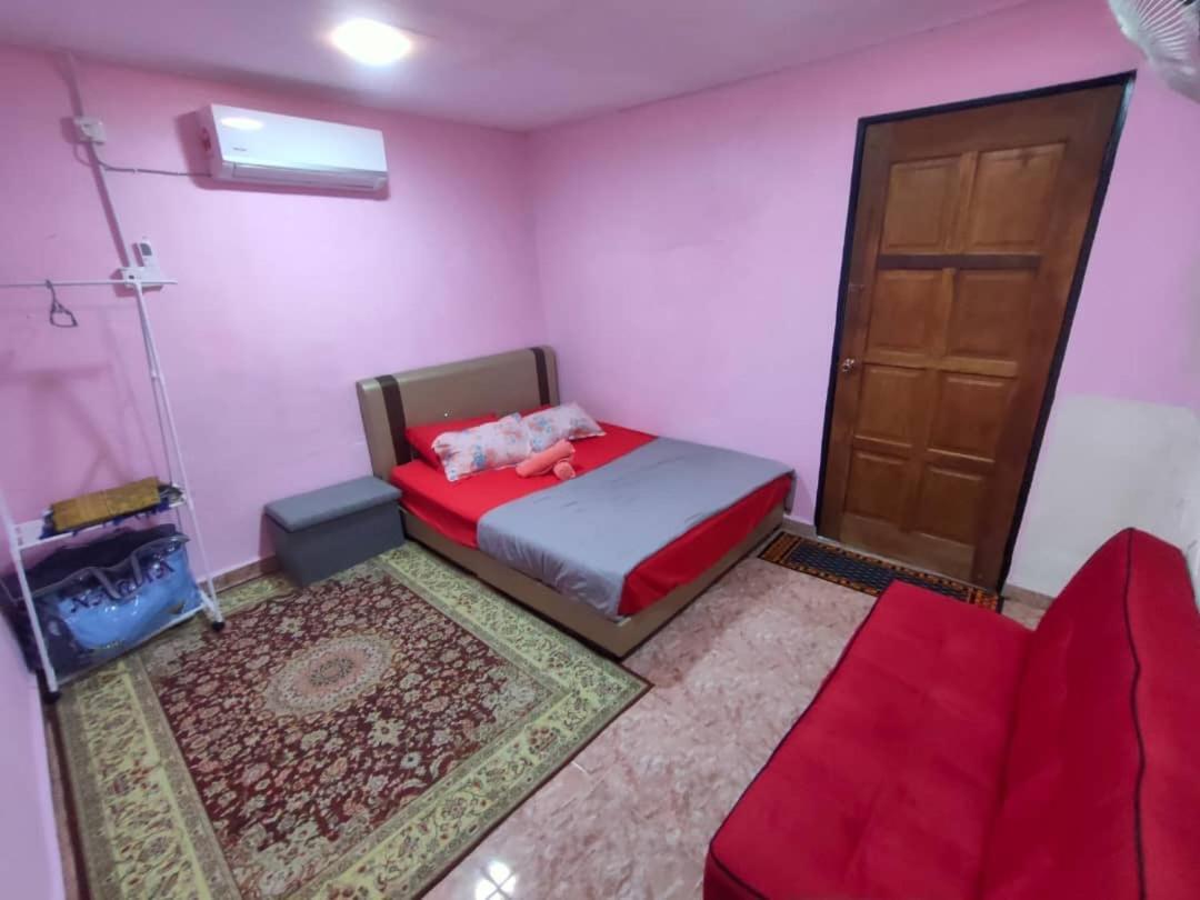 Pink Homestay D'Perlis Kangar Exterior photo
